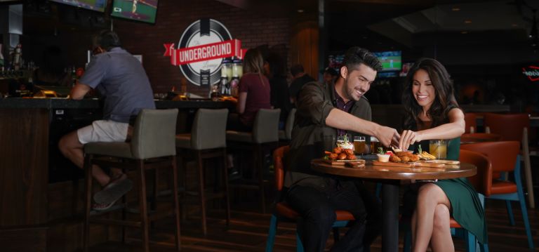 oyo-las-vegas-gallery-dining-1